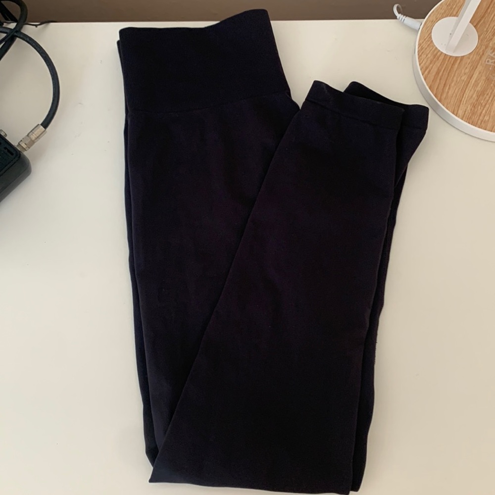 Mid Rise Gymshark black leggings